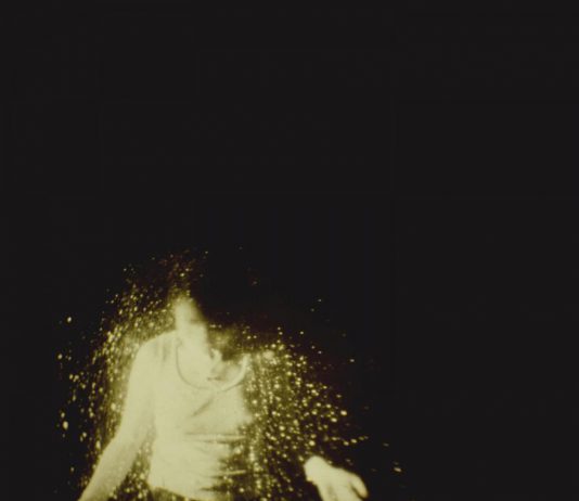 Heute erscheint My Love Is Cool von Wolf Alice