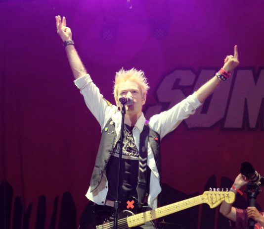 Sum41 – am Dienstag im LKA Sum41 @ Taubertal Festival 2016 © Jasmin Zekl