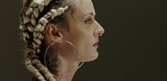 Jennifer Rostock – Hengstin (Video)