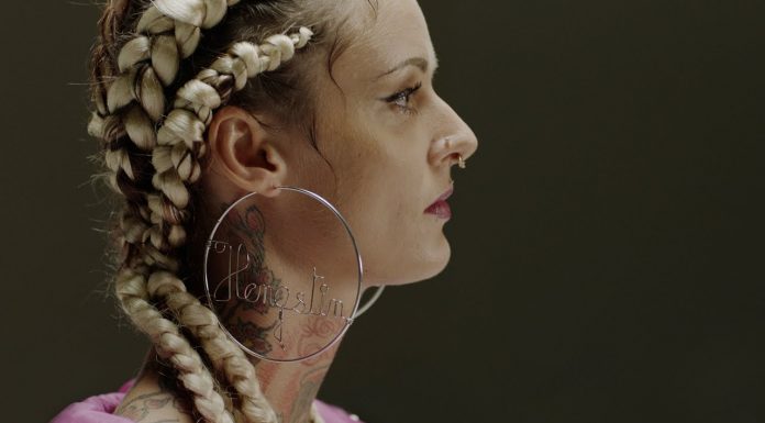 Jennifer Rostock – Hengstin (Video)