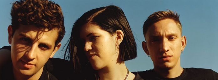 © www.facebook.com/thexx