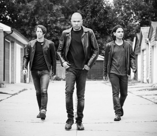 Danko Jones – Neues Album + neue Tour Danko Jones press shot 1 foto: http://www.fkpscorpio.com/de/