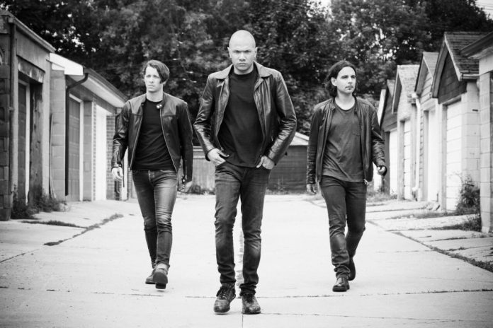 Danko Jones press shot 1 foto: http://www.fkpscorpio.com/de/