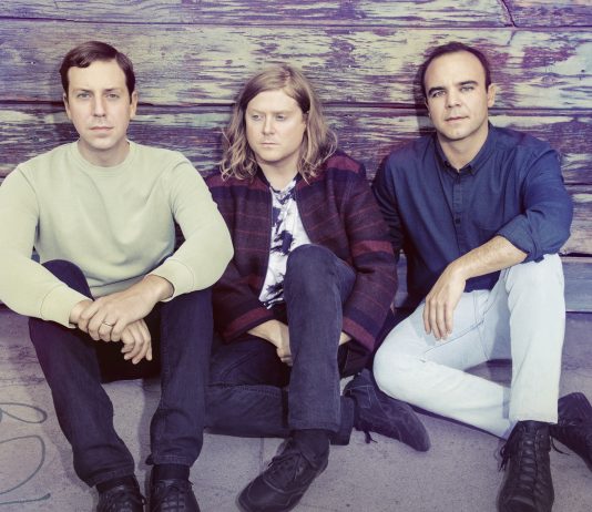 Future Islands bestätigen weitere Konzerte in Deutschland