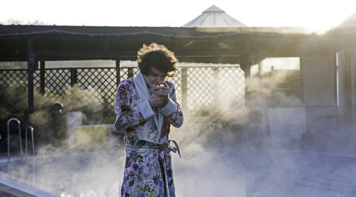 Faber stellt uns die Single ‚Nichts‘ aus seiner Debütplatte vor