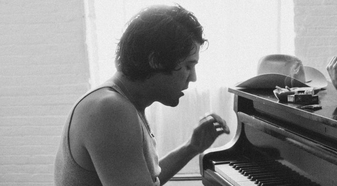 Cameron Avery in Deutschland