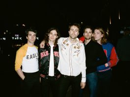 The Vaccines kündigen ihr neues Album Combat Sports an