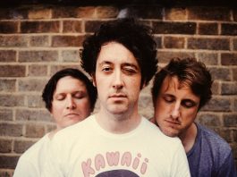 The Wombats – Lemon To A Knife Fight