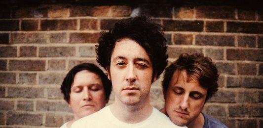 The Wombats – Lemon To A Knife Fight