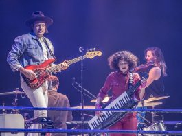 Arcade Fire kommen mit neuem Album auf Tour