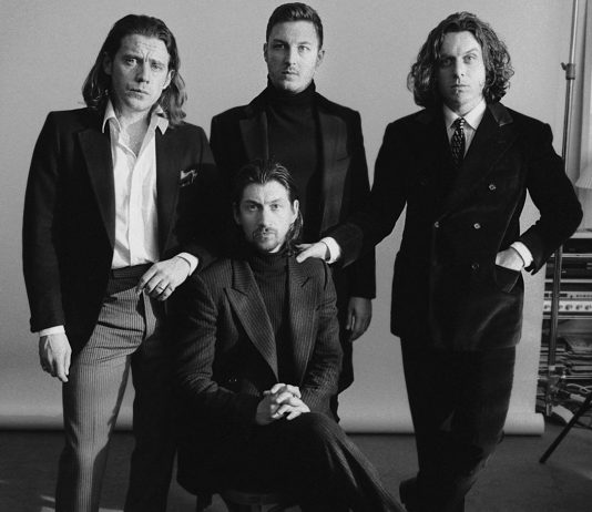 Arctic Monkeys – Tranquility Base Hotel + Casino