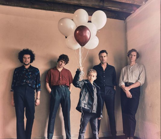 The Kooks kündigen neues Album an – Let’s Go Sunshine