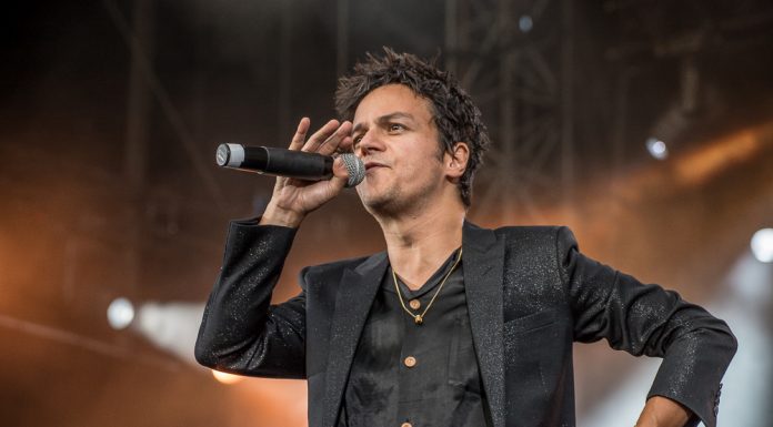 Jamie Cullum & Joss Stone auf dem Schlossplatz in Stuttgart – 19.07.2018