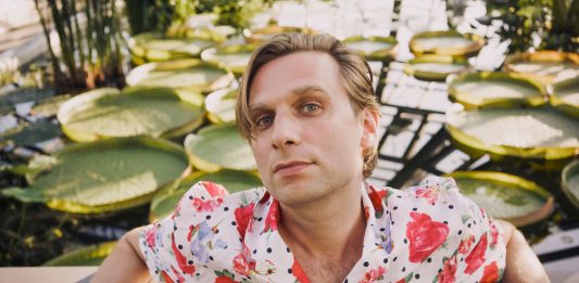 Jens Friebe geht Anfang nächstes Jahr auf Tour