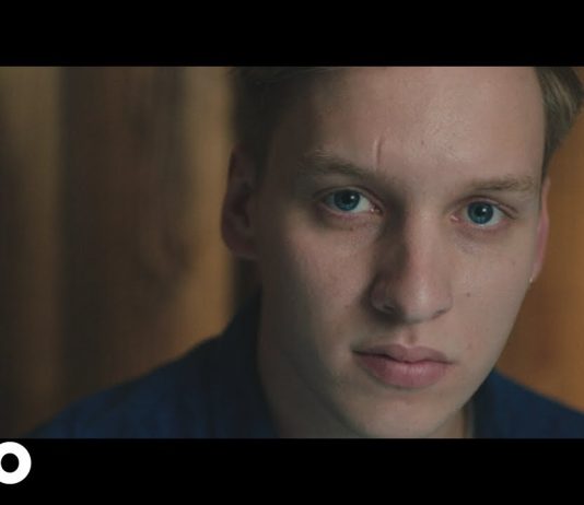 George Ezra veröffentlicht seine neue Single Hold My Girl