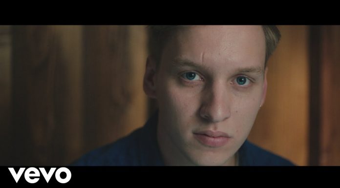 George Ezra veröffentlicht seine neue Single Hold My Girl