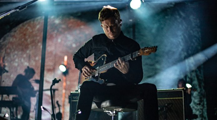 A Blaze of Feather präsentiert neuen Song A Clock Hands