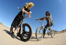 Better Oblivion Community Center ist das neue Projekt von Conor Oberst und Phoebe Bridgers
