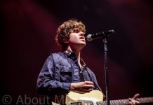 The Kooks in der Porsche Arena in Stuttgart – 05.04.2019