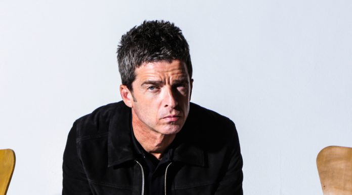 Noel Gallagher’s High Flying Birds – Black Star Dancing EP