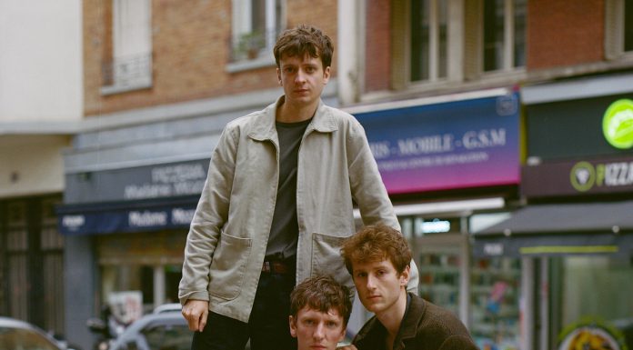 Sparkling veröffentlichen Ende August ihr Debütalbum