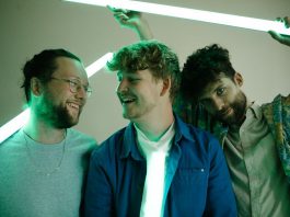 Neue Single von Klangstof – Attack Attack