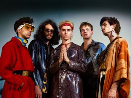 HMLTD kündigen ihr Debüt West of Eden an