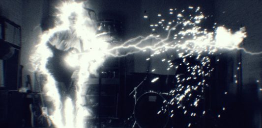 Johnossi Video zur Single Longer The Wait, Harder The Fall