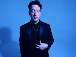 Love Fame Tragedy – Riding A Wave