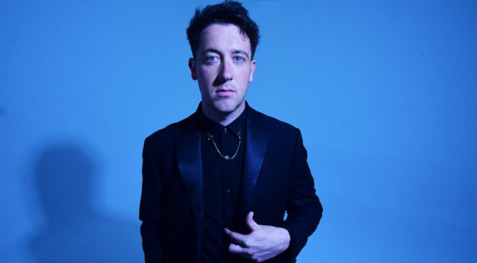 Love Fame Tragedy – Riding A Wave