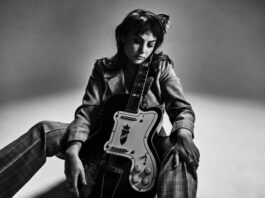 Angel Olsen neue Single „Waving, Smiling“