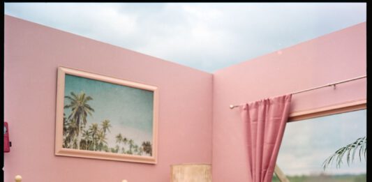 Kevin Morby veröffentlicht neue Single Campfire und kündigt Album Sundowner an