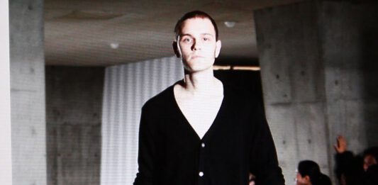Juse Ju veröffentlicht Video zu Model in Tokio