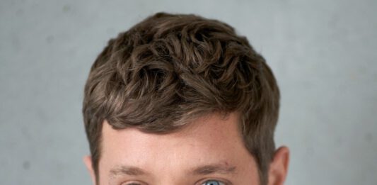 Maeckes geht auf Pool Tour 2022