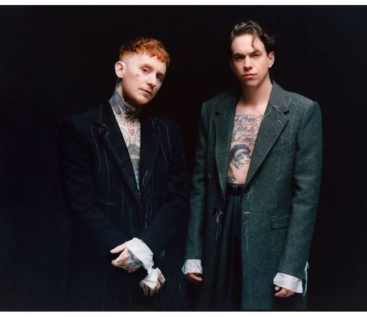 Frank Carter & The Rattlesnakes neues Album Sticky