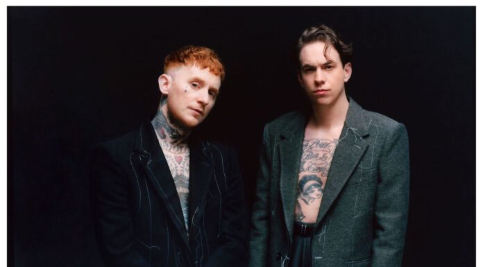 Frank Carter & The Rattlesnakes neues Album Sticky