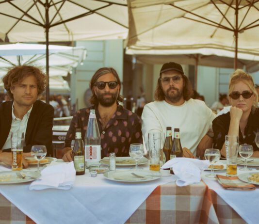 Neuer Song von den Shout Out Louds – Sky And I (Himlen)