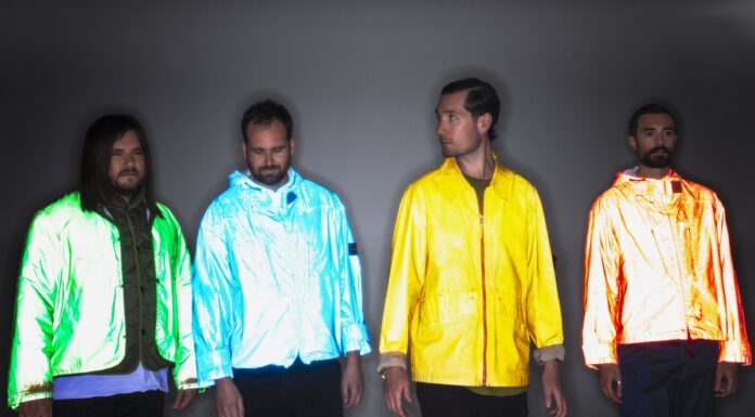 Bastille – Shut Off The Lights