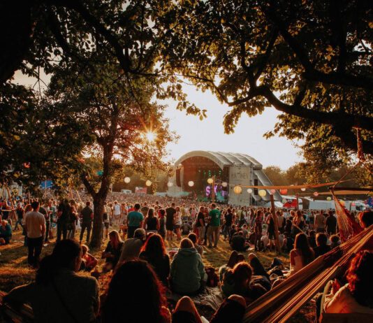 Letzte Bandwelle für das Happiness Festival 2023