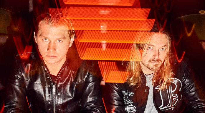 Johnossi veröffentlichen neue Single SUNNY