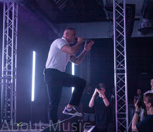 Disarstar hat den Club des Im Wizemann zerlegt