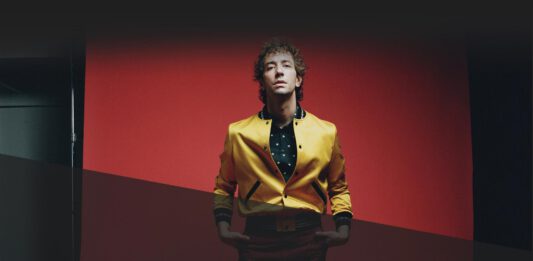 Neuer Track von Albert Hammond Jr – 100-99 feat. GoldLink