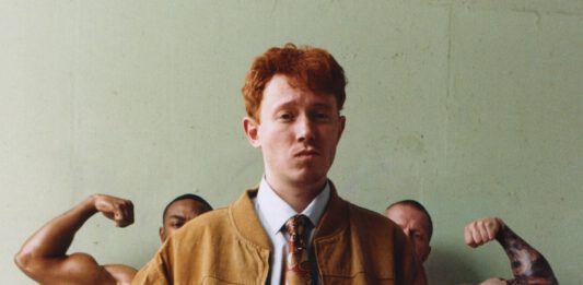 King Krule kündigt Welttournee zu seinem neuen Album SPACE HEAVY an