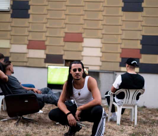 Apache 207 kommt 2024 auf Arena Tour