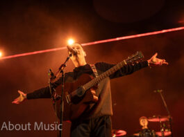 Provinz in der ausverkauften Porsche Arena in Stuttgart