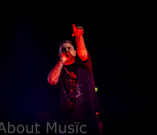 Bushido spielte gestern in der ausverkauften Porsche Arena in Stuttgart