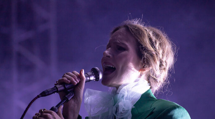 The Cardigans I Shout Out Louds I Telquist waren Live in Mannheim