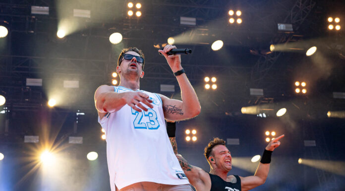 SDP spielten ihr größtes eigenes Konzert auf dem Canstatter Wasen