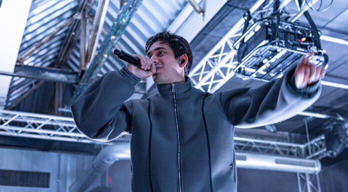 Apsilon war im Club des Im Wizemann