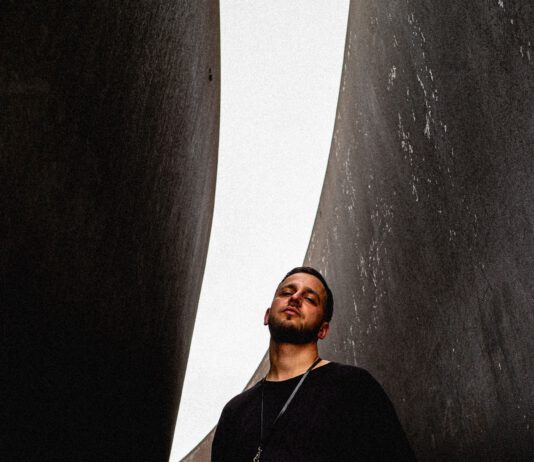 Döll veröffentlich weiteren Song vom neuen Album – 2:31